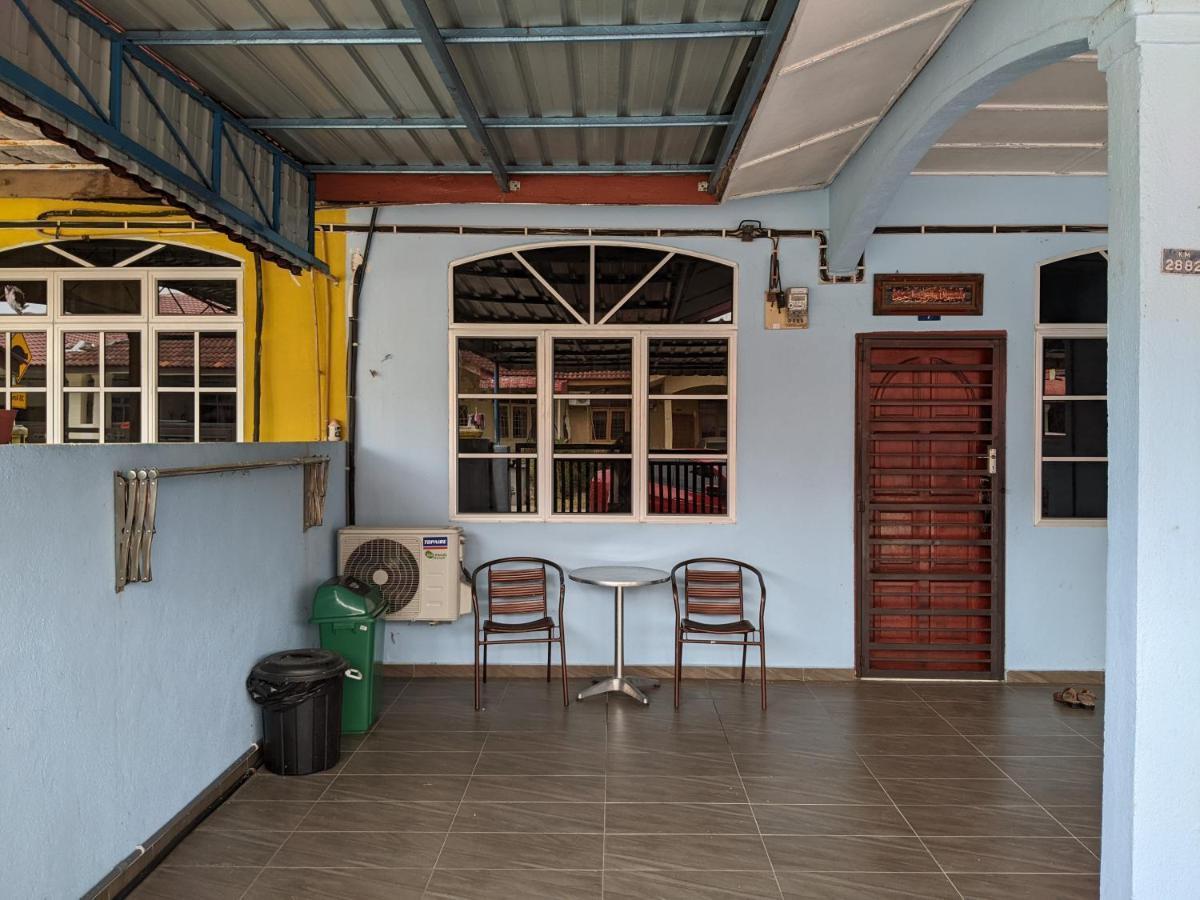 Aryani Homestay Kampong Kelemak ห้อง รูปภาพ