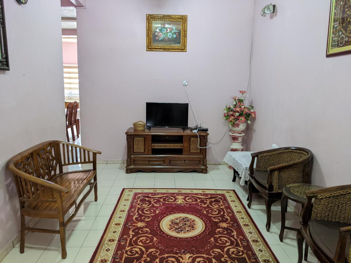 Aryani Homestay Kampong Kelemak ห้อง รูปภาพ